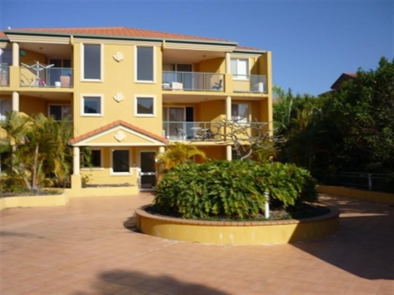 13/7-11 Johnston Street, Southport QLD 4215