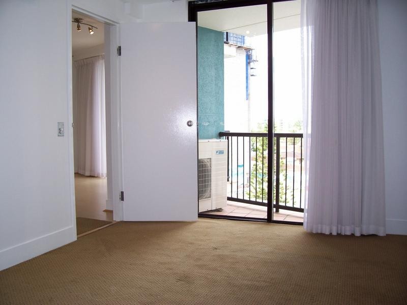 Broadbeach QLD 4218