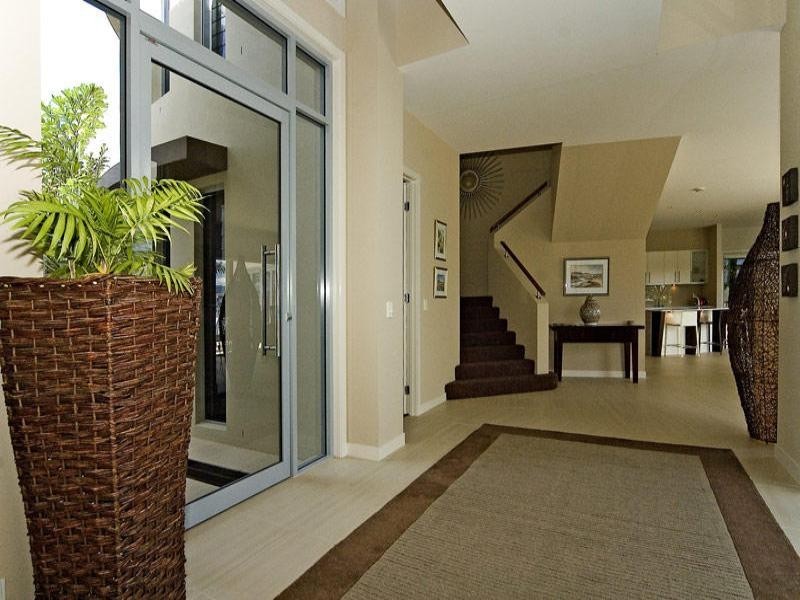 Hope Island QLD 4212