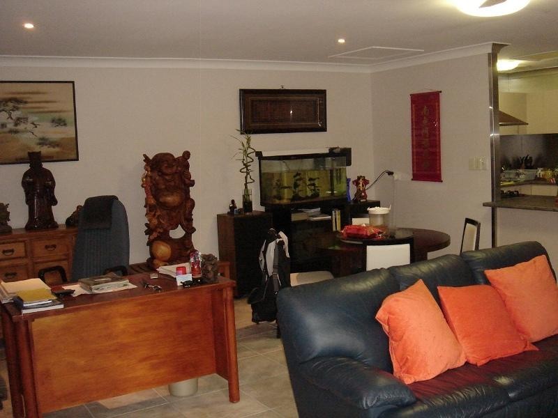 Chevron Island QLD 4217