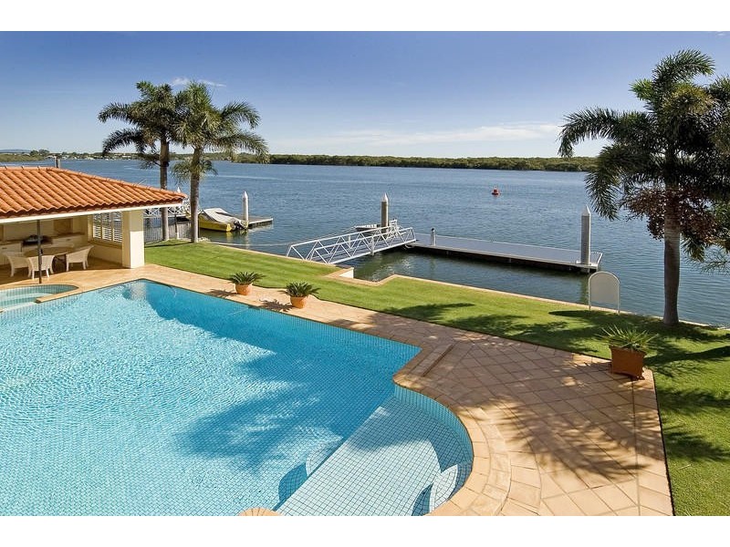 Paradise Point QLD 4216