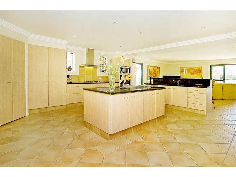 Paradise Point QLD 4216