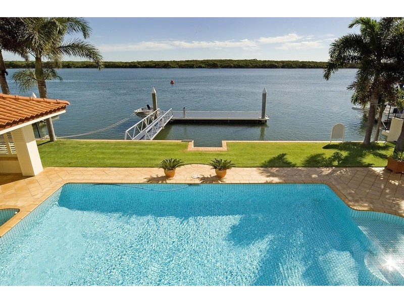 Paradise Point QLD 4216