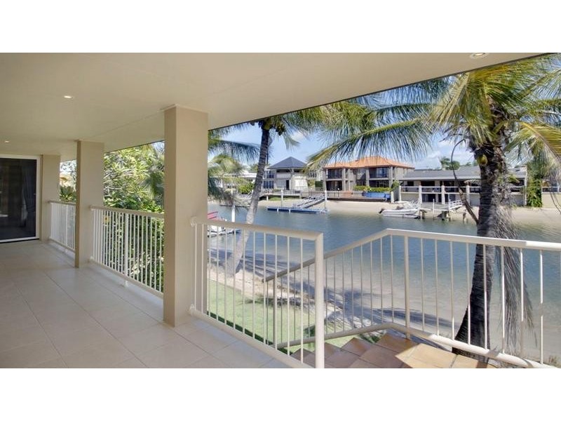 Main Beach QLD 4217