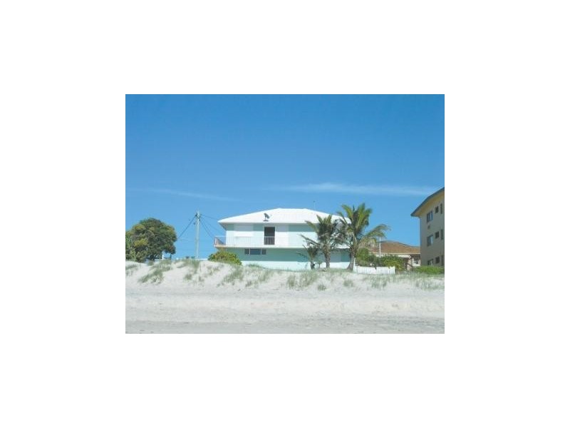 1 Nineteenth Avenue, Palm Beach QLD 4221