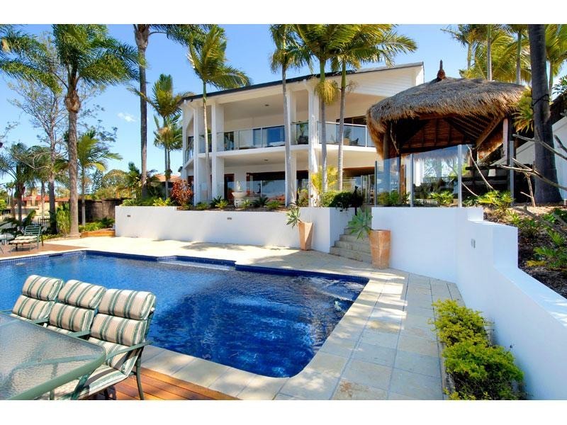 13 Argyle Crescent, Sorrento QLD 4217