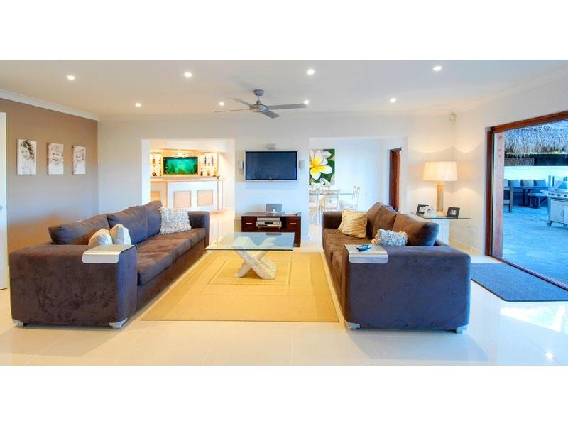 13 Argyle Crescent, Sorrento QLD 4217