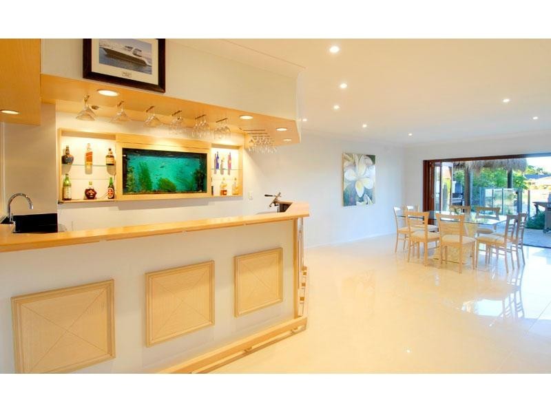 13 Argyle Crescent, Sorrento QLD 4217