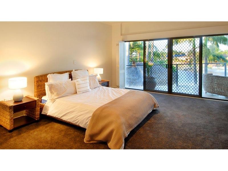 13 Argyle Crescent, Sorrento QLD 4217