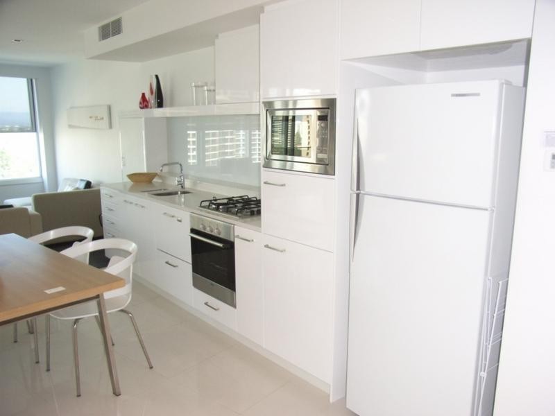 9 Hamilton Avenue – Q1, Surfers Paradise QLD 4217