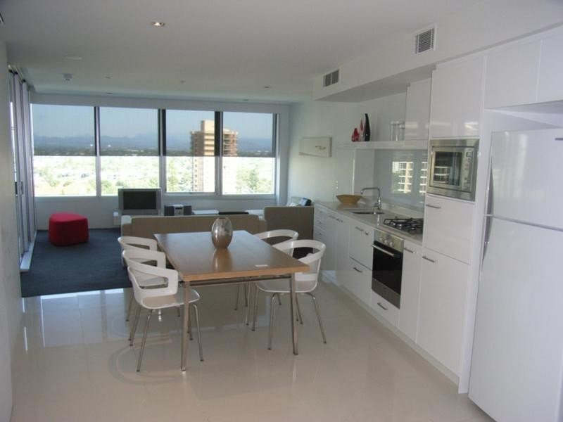 9 Hamilton Avenue – Q1, Surfers Paradise QLD 4217