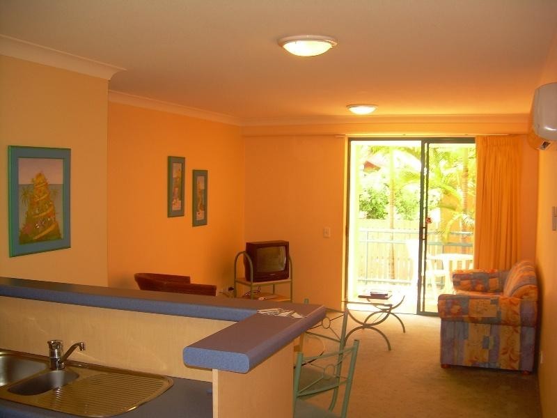 Broadbeach QLD 4218