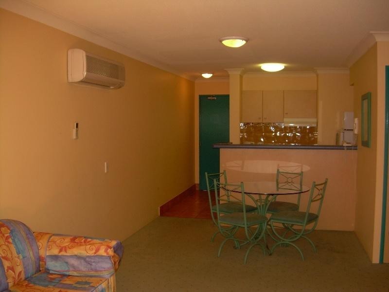 Broadbeach QLD 4218