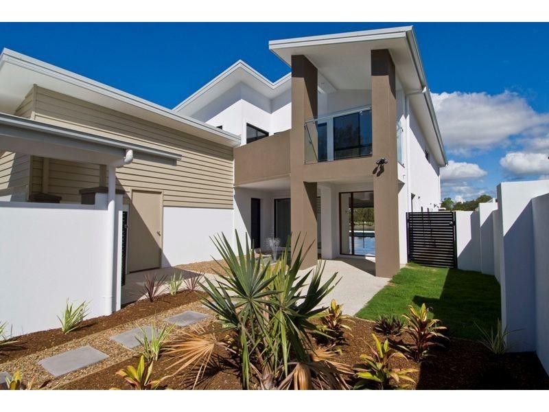 Chevron Island QLD 4217