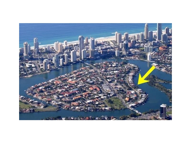 Chevron Island QLD 4217