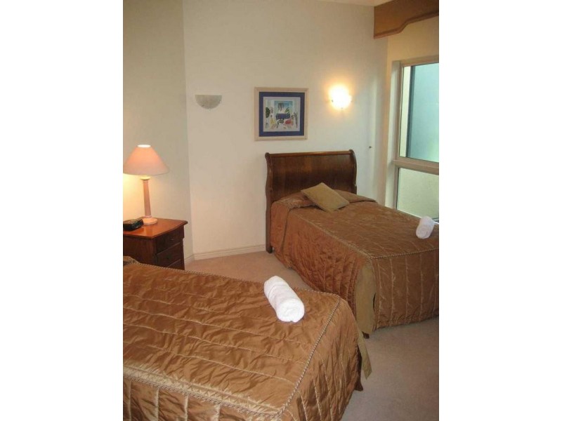 Broadbeach QLD 4218