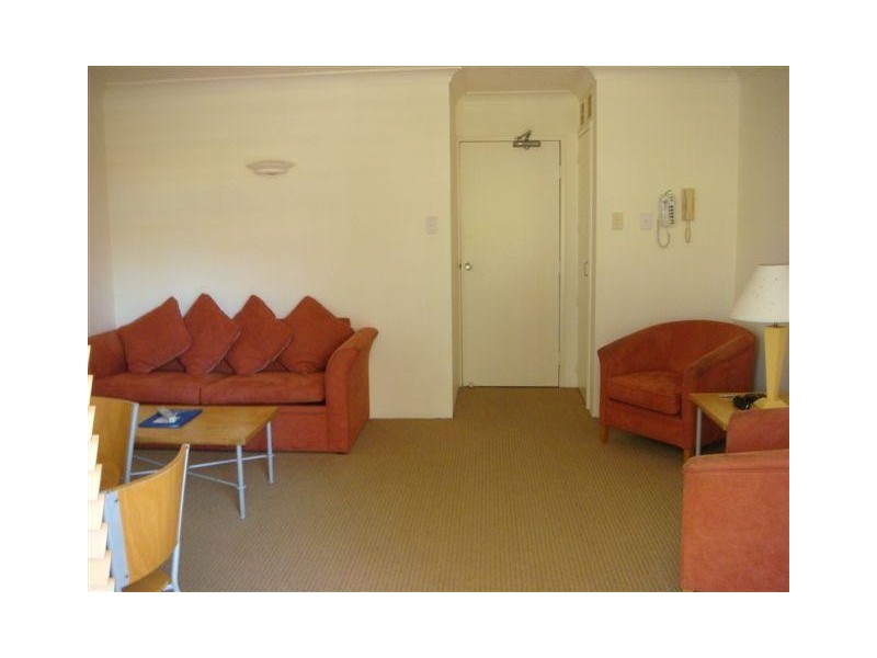 Broadbeach QLD 4218