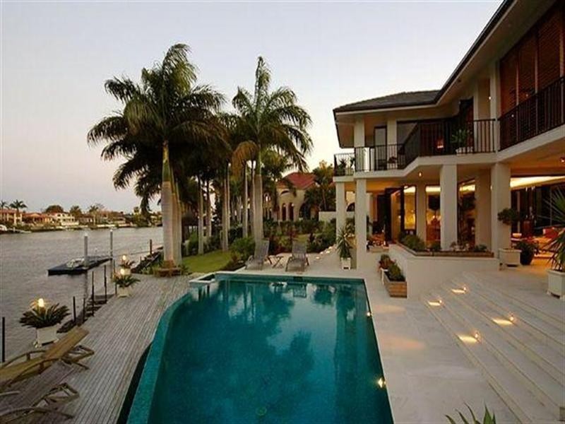 20 Marseille Court, Sorrento QLD 4217