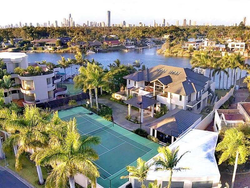 20 Marseille Court, Sorrento QLD 4217