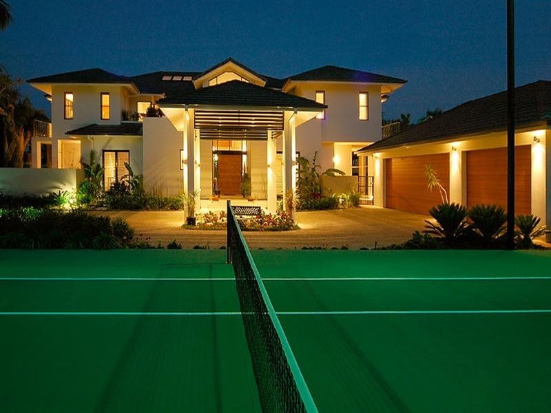 20 Marseille Court, Sorrento QLD 4217