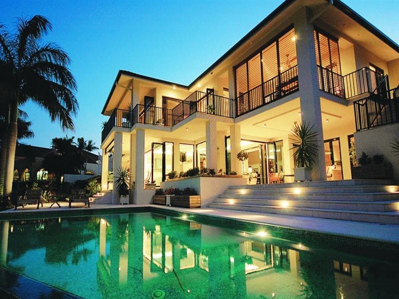 20 Marseille Court, Sorrento QLD 4217