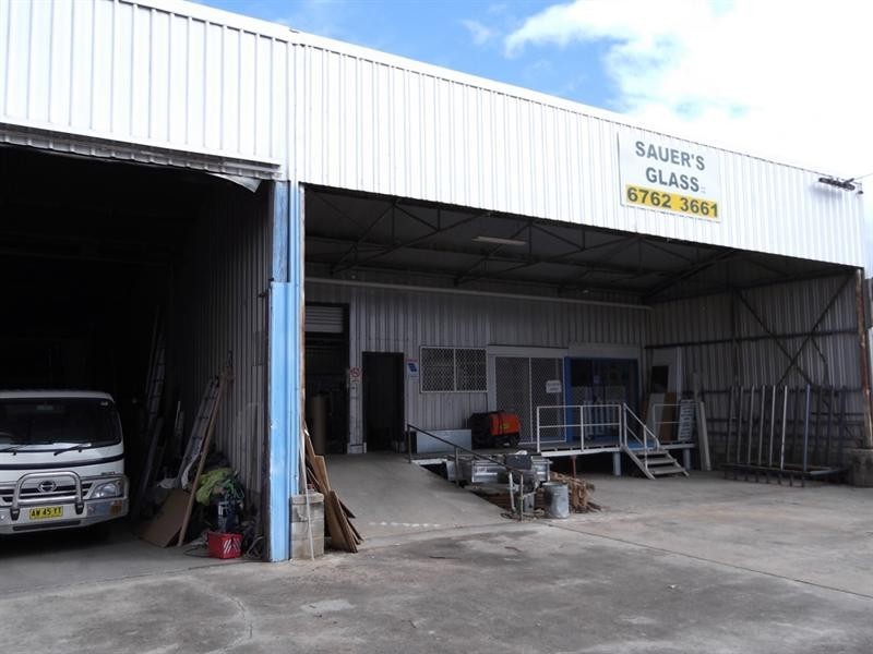 37 Avro Street, Tamworth NSW 2340