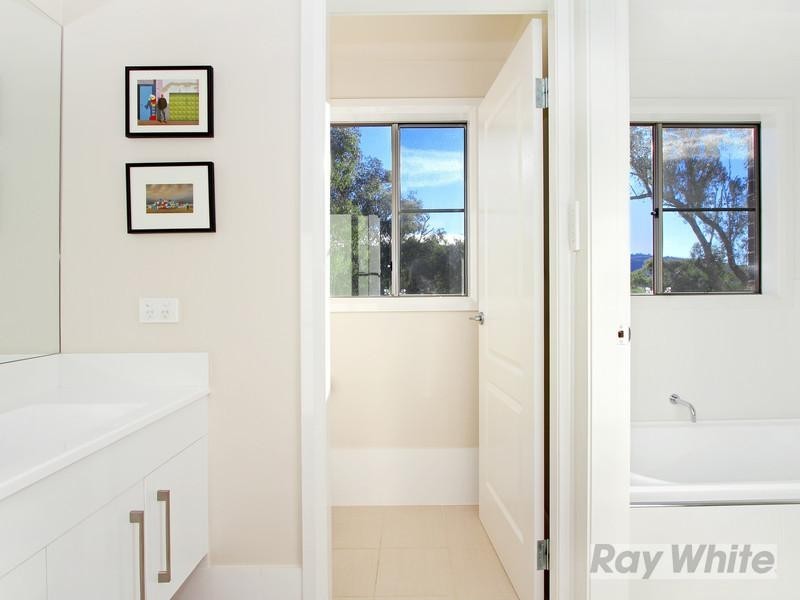 8 Pindari Drive, Tamworth NSW 2340