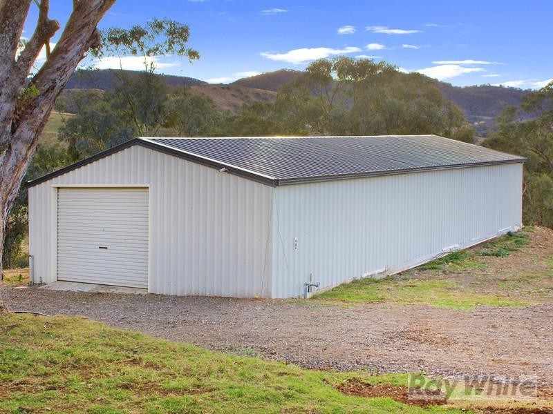 8 Pindari Drive, Tamworth NSW 2340