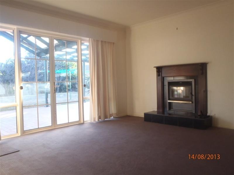 65 Greg Norman Drive, Tamworth NSW 2340