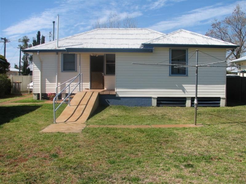 102 Anthony Road, Tamworth NSW 2340