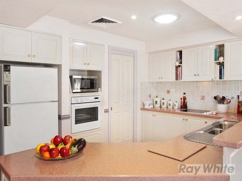 6 Kurria Close, Tamworth NSW 2340