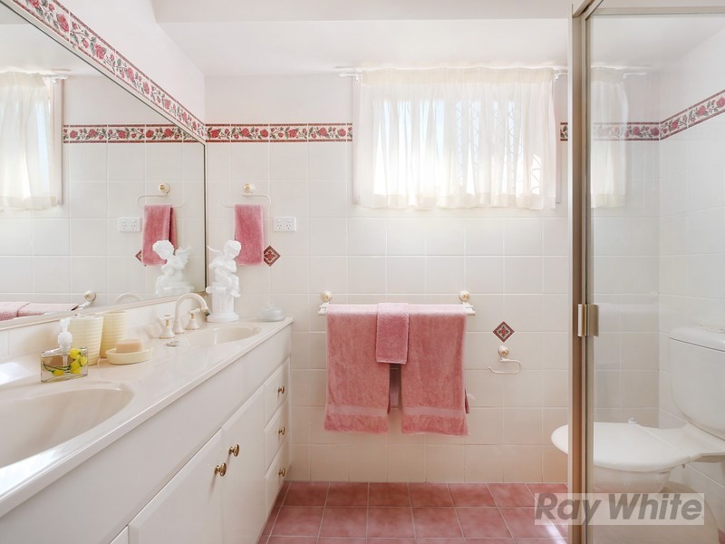 6 Kurria Close, Tamworth NSW 2340