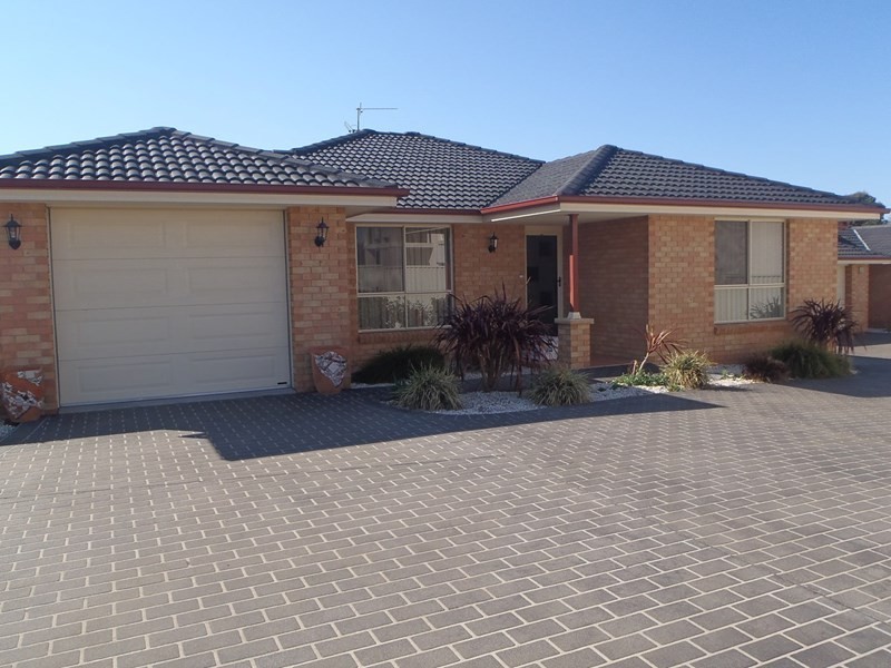 12A Ivory Place, Tamworth NSW 2340