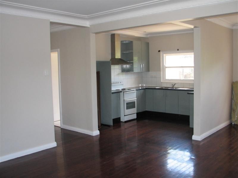 30 Peel Street, Tamworth NSW 2340