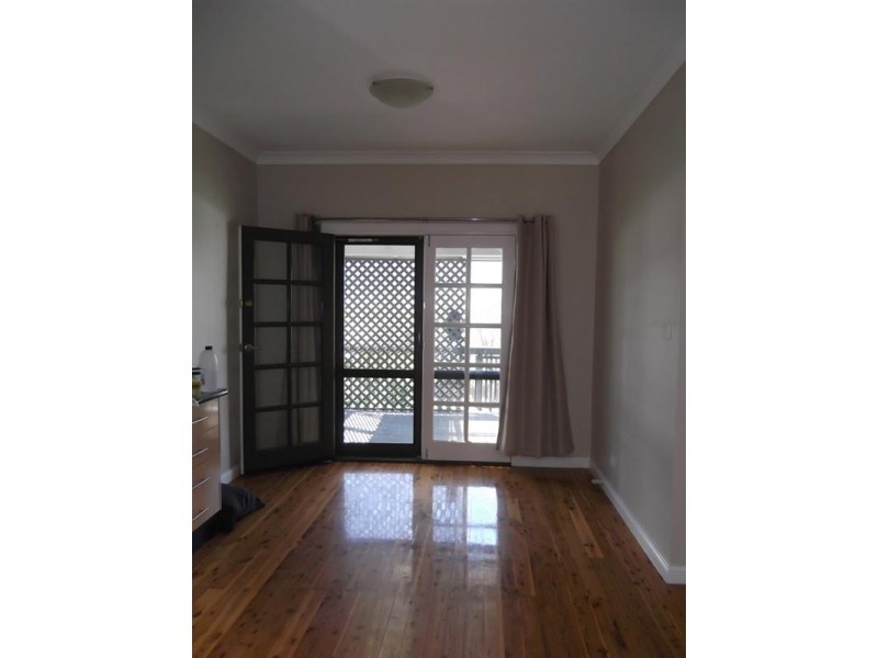 130 Crown Street, West Tamworth NSW 2340