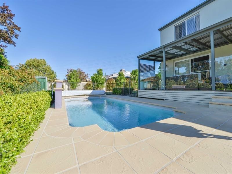 44 Greg Norman Drive, Tamworth NSW 2340