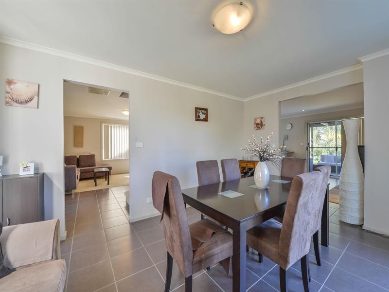 44 Greg Norman Drive, Tamworth NSW 2340