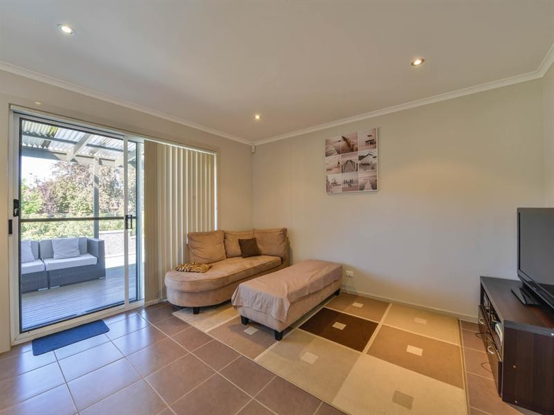 44 Greg Norman Drive, Tamworth NSW 2340