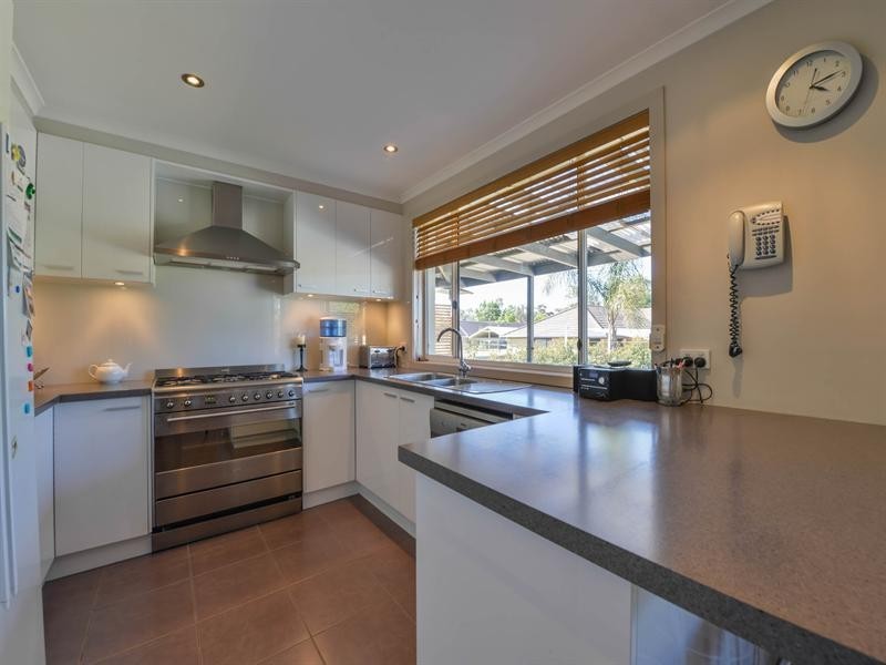 44 Greg Norman Drive, Tamworth NSW 2340