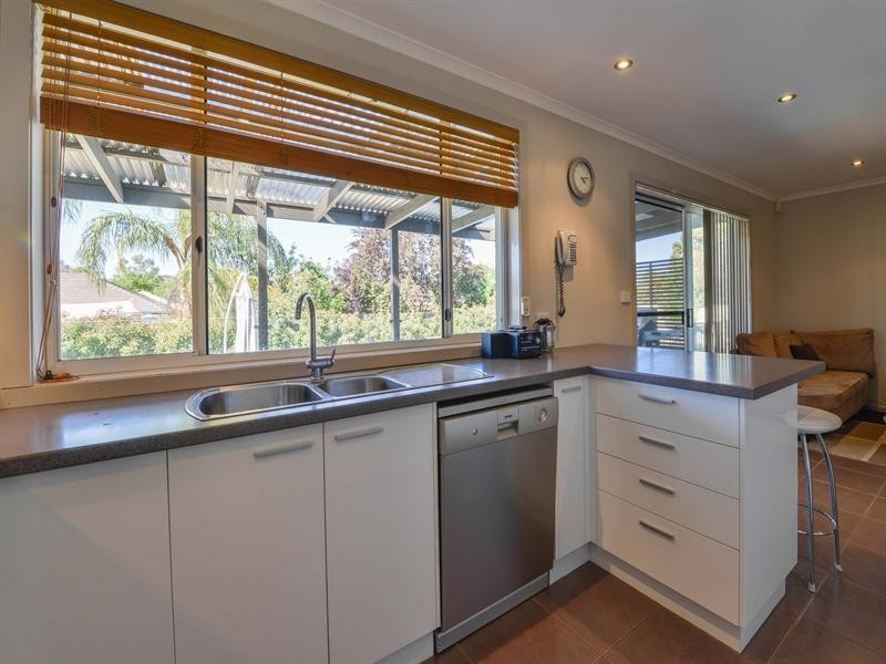 44 Greg Norman Drive, Tamworth NSW 2340