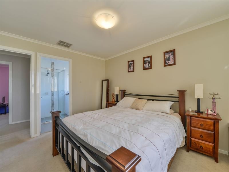 44 Greg Norman Drive, Tamworth NSW 2340