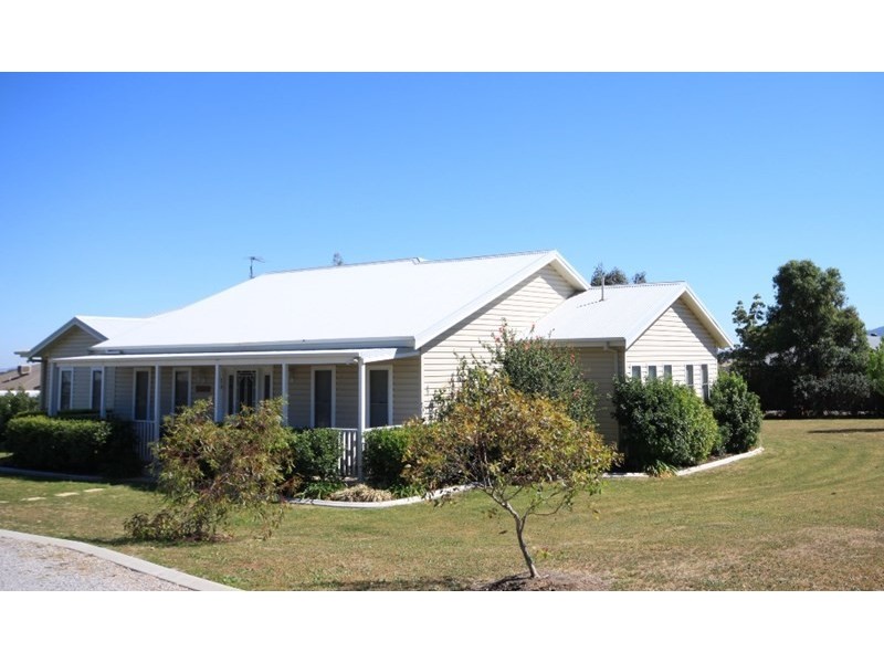 343 Forest Road, Tamworth NSW 2340