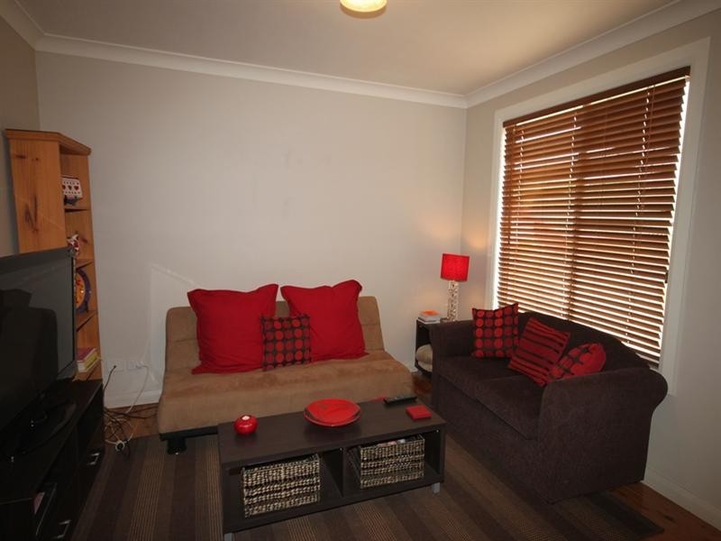 8 Janison Street, Tamworth NSW 2340