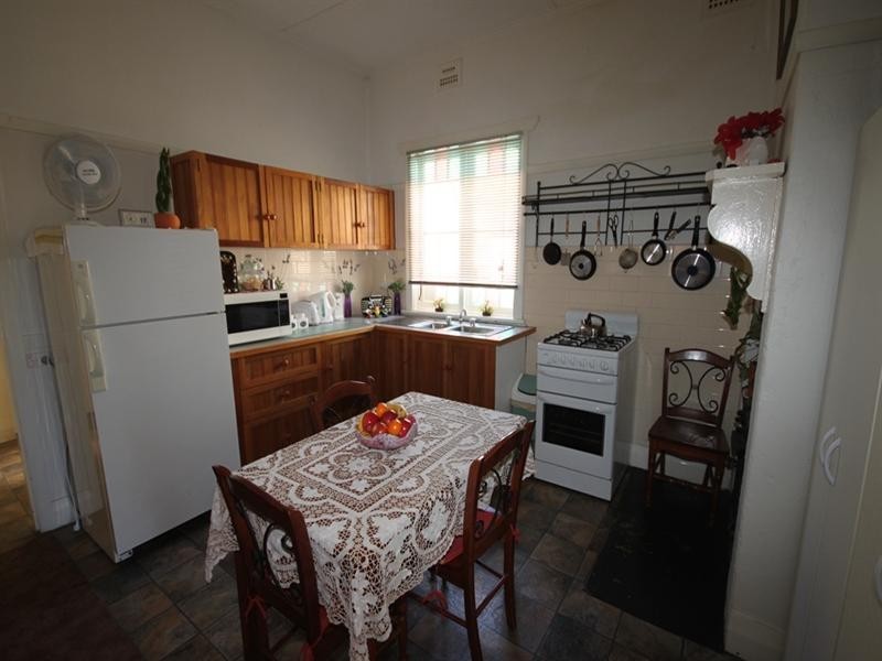 103 Denison Street, Tamworth NSW 2340