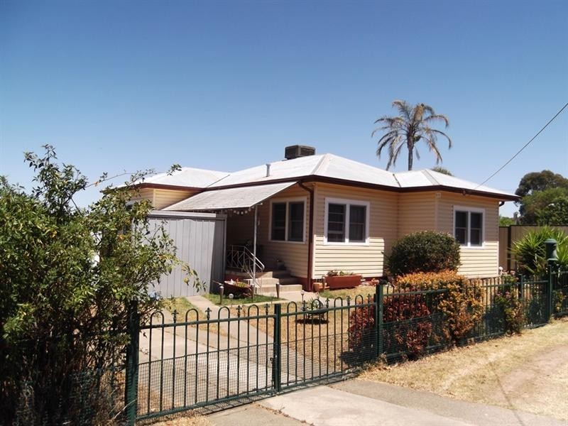 22 Riverview Street, Tamworth NSW 2340