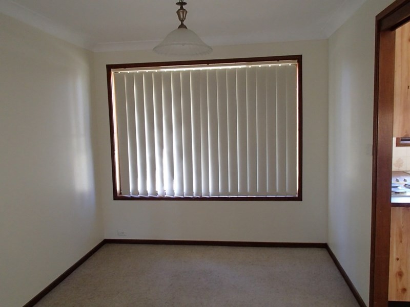 25 Mullumbimby Close, Tamworth NSW 2340