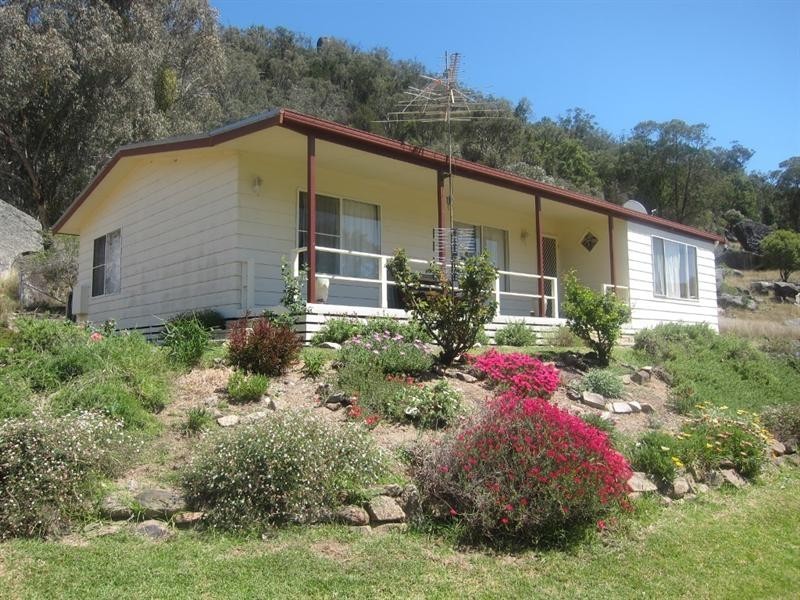 319 Gaol Creek Road, Moonbi NSW 2353