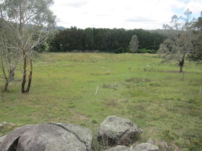 180 – 188 Caroline Street, Bendemeer NSW 2355