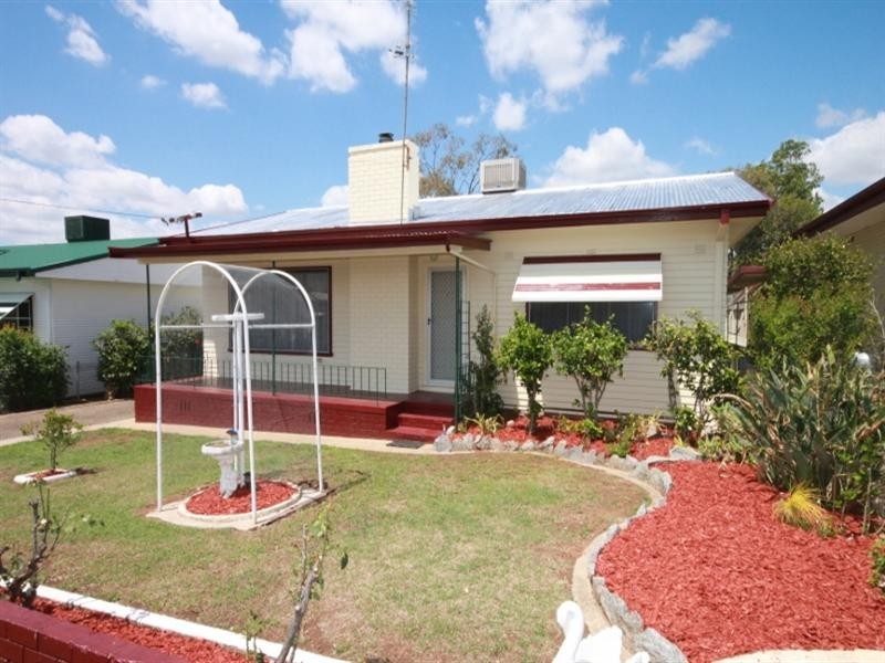 5 Churchill Street, Tamworth NSW 2340