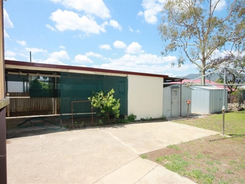 5 Churchill Street, Tamworth NSW 2340